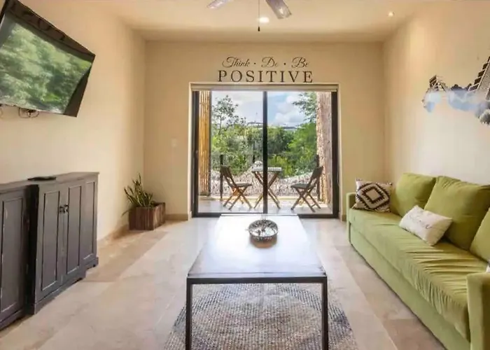 Chic Rooftop Ph, Private Pool, 1mi From The