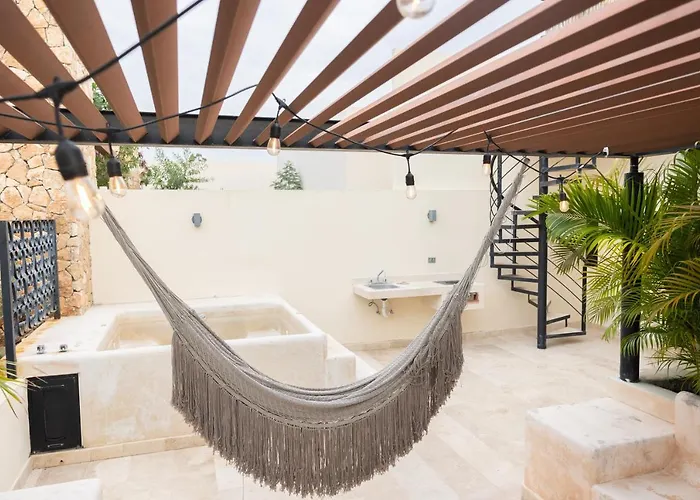 Chic Rooftop Ph, Private Pool, 1mi From The *